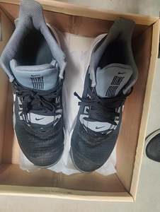 Nike tossud (3 foto / 3)
