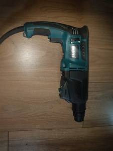 MAKITA HR2610 PUURVASAR (3 foto / 3)