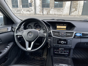 Mercedes E, W212, avangard (8 foto / 11)