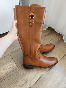 Uued Tommy hilfiger saapad (1 foto / 3)
