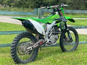 Kawasaki KX450F (2 foto / 6)