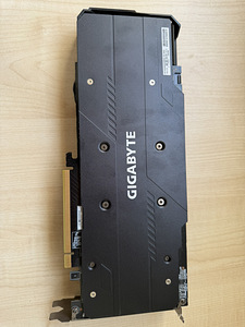 RTX 2060 SUPER GAMING OC 3X 8G (Rev. 2.0) (2 foto / 3)
