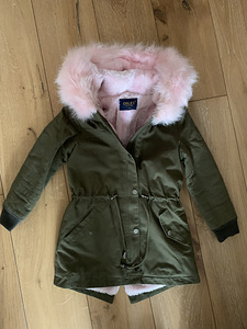 Tüdrukute parka 6a. (1 foto / 4)