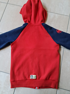 Толстовка adidas Marvel, размер 134 (3 фото из 3)