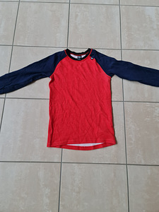 Uueväärne Helly Hansen soe pesu, suurus 134 (4 foto / 4)
