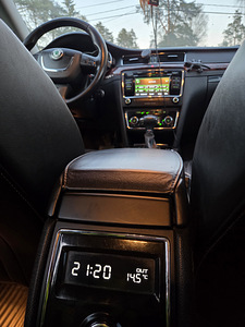 Skoda Superb 2.0 125 кВт (9 фото из 13)