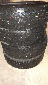 Vähekasutatud rehvid M+S 195/65R15 (4 foto / 8)