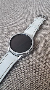 Samsung Galaxy watch 6 Classic 47mm LTE (2 foto / 3)