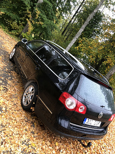 Volkswagen Passat b6 2.0 (2 foto / 4)