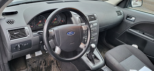 Ford Mondeo 2005 (9 foto / 14)