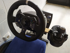 Playseat Alcantara rallitool + Logitech G920 rool (7 foto / 7)