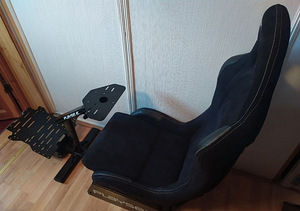 Playseat Alcantara rallitool (1 foto / 4)