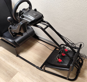 Logitech G27 rool käiguvahetiga ja Playseat / rallitool (5 фото из 5)