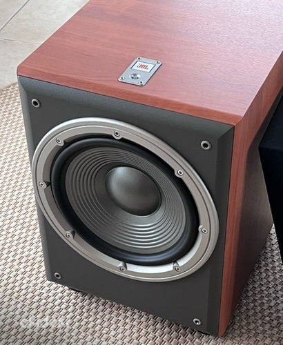 Сабвуфер JBL Northridge E150P, неисправен