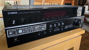 Yamaha RX-V483 ressiiver Bluetooth / WiFi / Airplay (1 foto / 2)