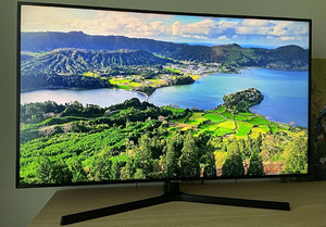 55" Samsung 4K UHD SMART TV телевизор (1 фото из 3)