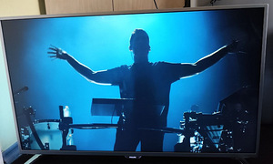43" Philips 4K Android Ambilight телевизор (3 фото из 9)