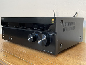 7.2 Sony STR-DN860 ресивер (2 фото из 3)