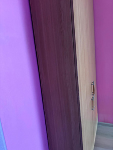 Шкаф (2 фото из 3)
