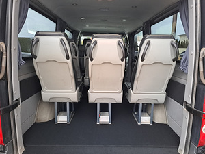 Volkswagen Crafter 9 koht B-kategooria (9 foto / 15)