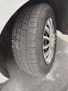 205/65R16C 5x112 66,6 rehvid veljed w447 (2 foto / 8)