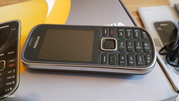 Nokia 3720 classic (фото #2)