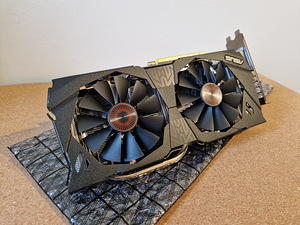 Asus GeForce GTX 970 STRIX 4GB GDDR5 (1 foto / 4)