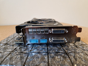 Asus GeForce GTX 970 STRIX 4GB GDDR5 (4 foto / 4)
