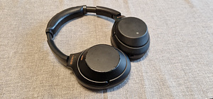 Sony WH-1000XM3 (3 foto / 3)