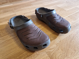 Crocs 43-44, meeste, pruunid (1 foto / 2)