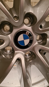 Диски с резиной BRIDGESTONE BMW ориг (2 фото из 4)