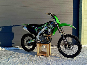 Kawasaki kx450f 2013 (7 foto / 10)