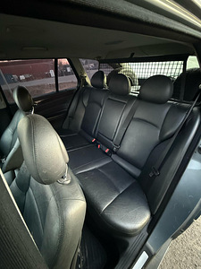 MERCEDES-BENZ C 200 CDI (7 foto / 10)