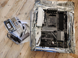 Asrock x470 Master SLI AM4 mobo/emaplaat (1 foto / 1)