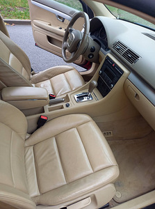 Audi A4 2007 2.0 TDI (8 foto / 9)