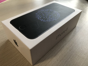 iPhone 6 32 ГБ + чехол (4 фото из 6)