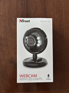 Веб-камера Trust Spotlight Pro (1 фото из 6)