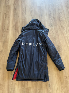 Куртка replay размер M (3 фото из 3)
