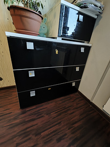 Magamistuba mööbel, komplekt (1 foto / 4)