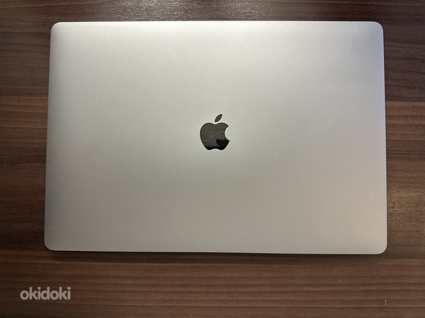 MacBook Pro 2019 Retina 16" 4xUSB-C - Core i7 2.6GHz / 32GB (foto #2)
