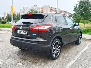 Nissan Qashqai TEKNA Navi 2014 96kw Diisel Automaat (4 foto / 15)