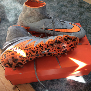 Putsad Nike hypervenom phantom ii fg, 46 (2 foto / 2)