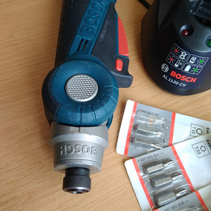AKUTRELL BOSCH GWI 10,8 V-LI PROF. (AKUNURKTRELL) (3 foto / 9)