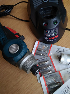AKUTRELL BOSCH GWI 10,8 V-LI PROF. (AKUNURKTRELL) (5 foto / 9)