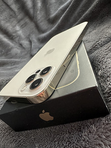 iPhone 12 pro 256gb Gold (3 foto / 4)