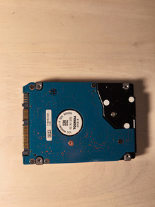 Hdd sülearvuti 320gb 2'5 Toshiba (2 foto / 2)