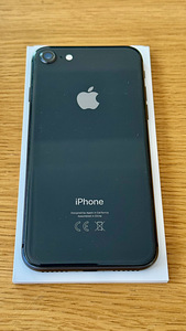 iPhone 8 64 GB heas seisukorras (2 foto / 5)