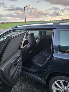 Volvo v70 (7 фото из 12)