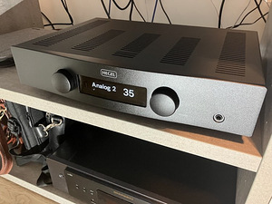 Hegel H95 Integrated Amplifier with DAC/Streamer (3 foto / 3)