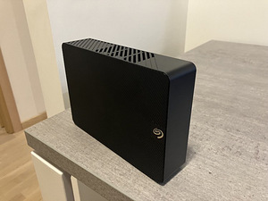 Väline kõvaketas Seagate 18TB, 3.5", USB 3.0 (1 foto / 2)